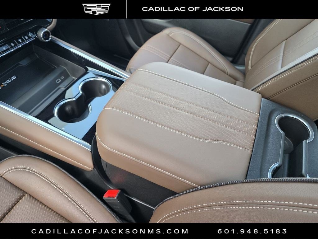 Used 2025 Chevrolet Tahoe High Country RWD image 25