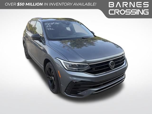 Used 2023 Volkswagen Tiguan SE R-Line FWD image 1