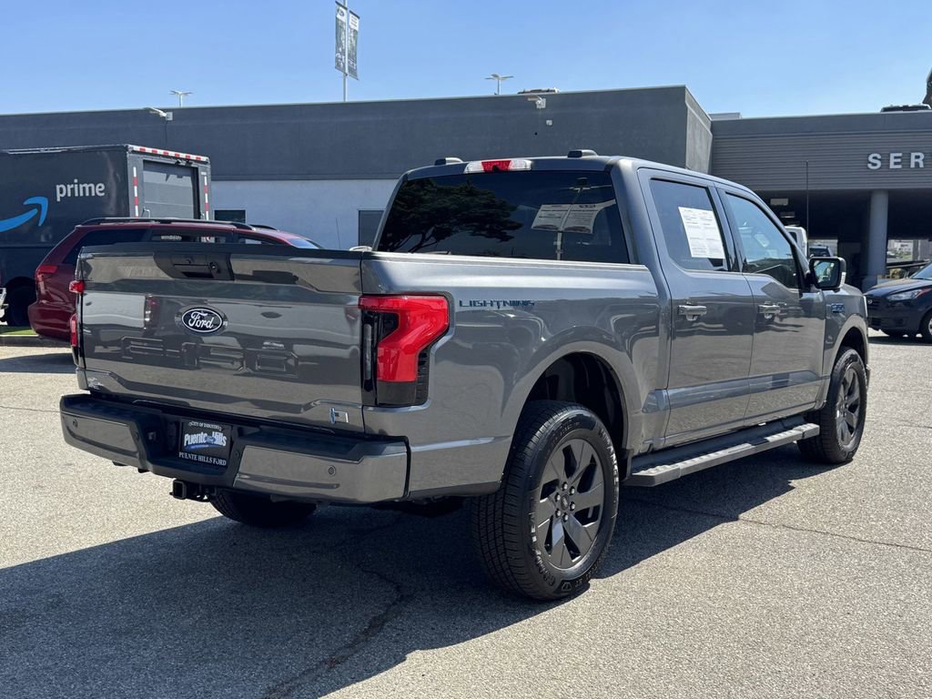 Used 2025 Ford F150 Lightning Flash AWD/4WD image 6