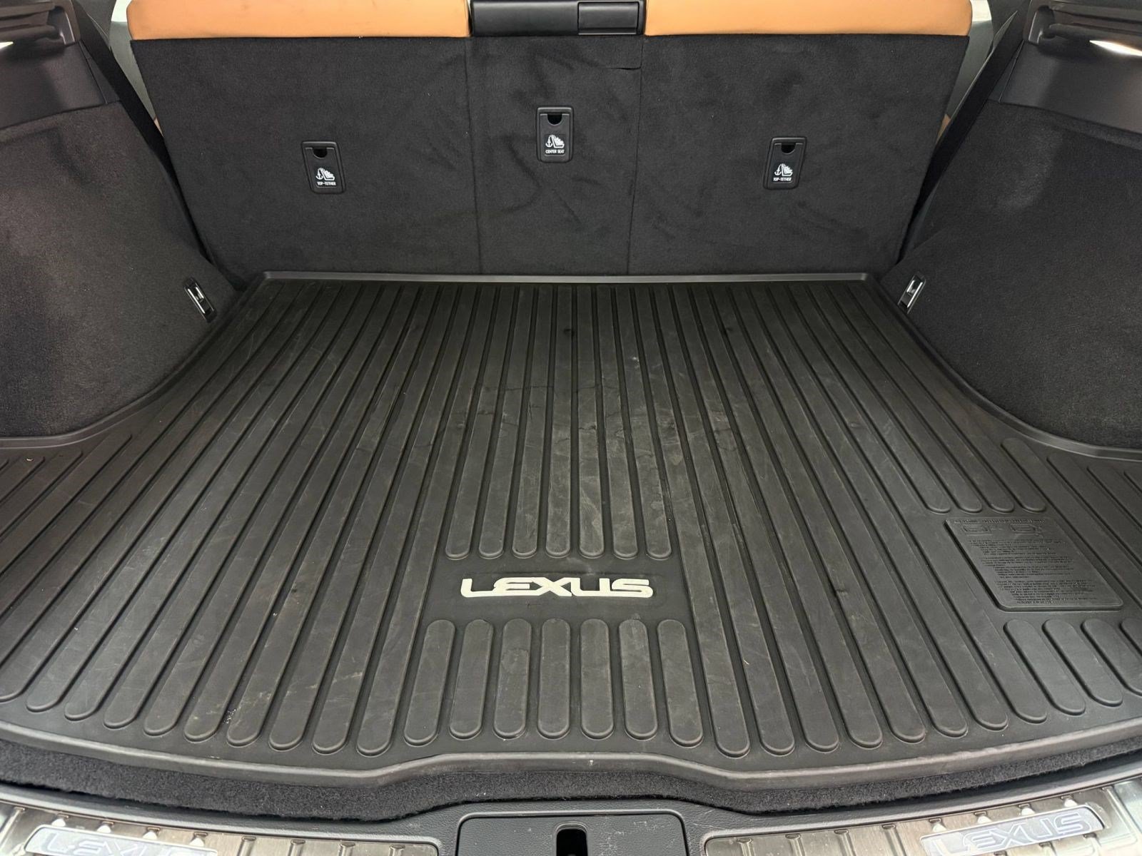 Used 2025 Lexus RX 350 Premium w/ Convenience Package FWD image 23