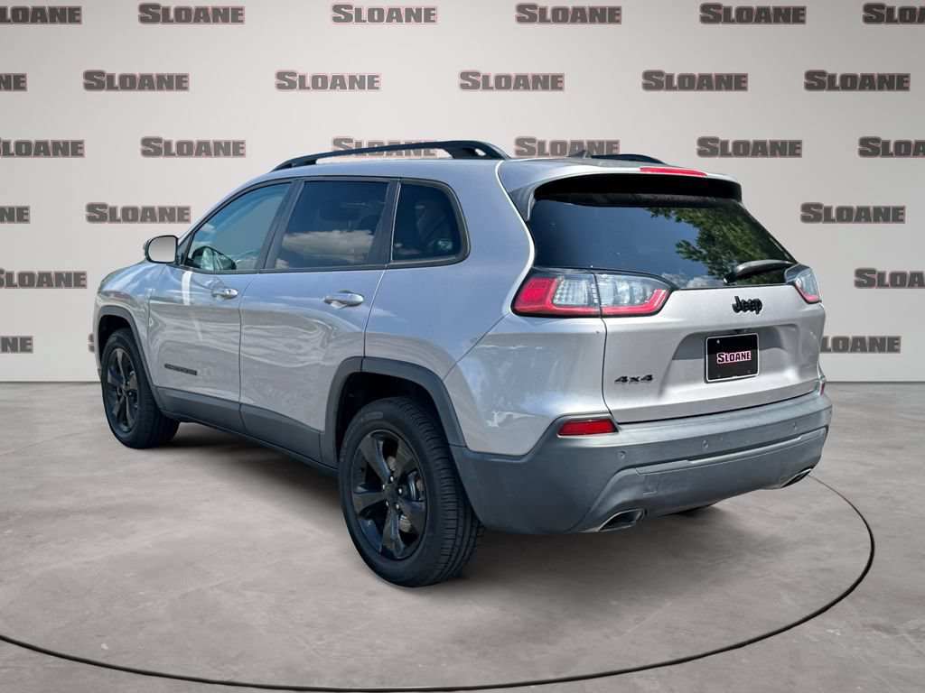 Used 2019 Jeep Cherokee Latitude Plus AWD/4WD image 3