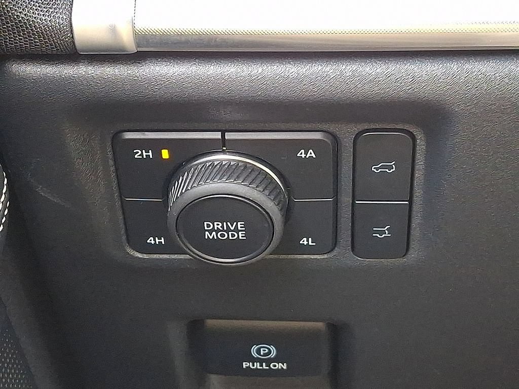 Used 2025 Ford Expedition Max Platinum AWD/4WD image 27