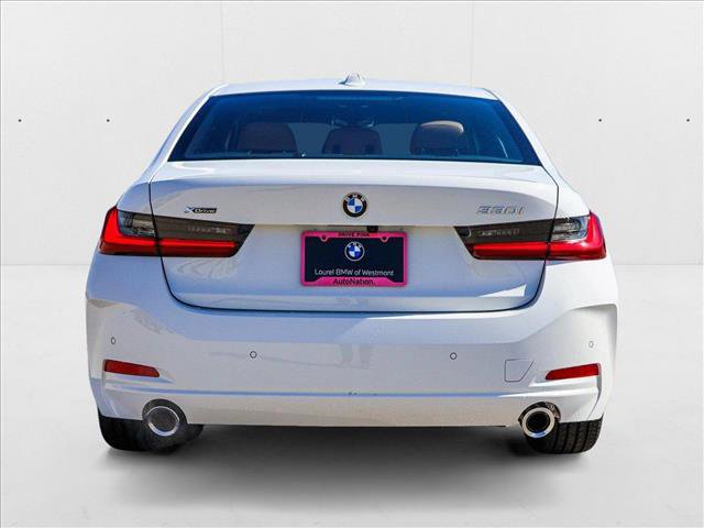 Used 2025 BMW 330i xDrive Sedan w/ Convenience Package image 6