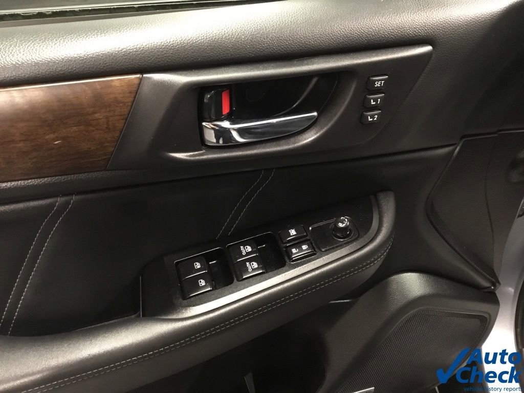 Used 2018 Subaru Outback 2.5i Limited AWD/4WD image 22