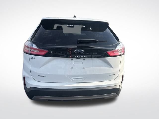 Used 2024 Ford Edge SEL image 4