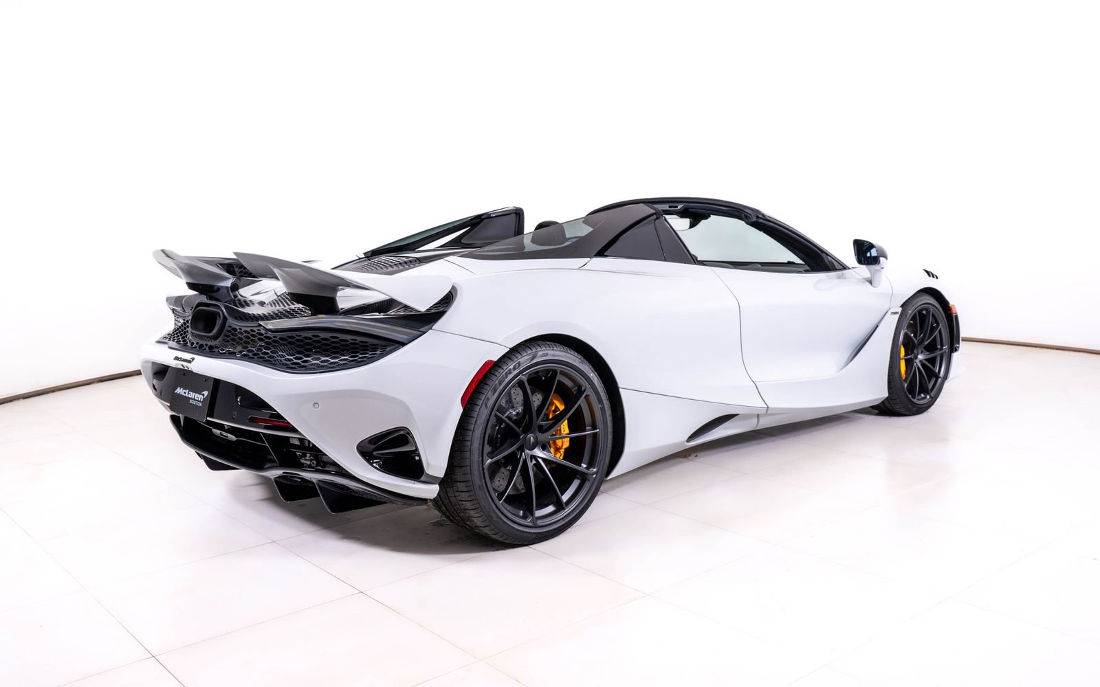 New 2027 McLaren 750S Spider RWD image 7