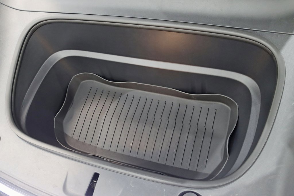 Used 2026 Tesla Model Y AWD image 38