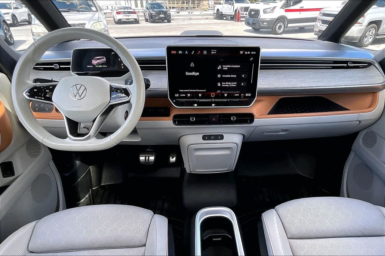 Used 2025 Volkswagen ID. Buzz 1st Edition AWD/4WD image 10