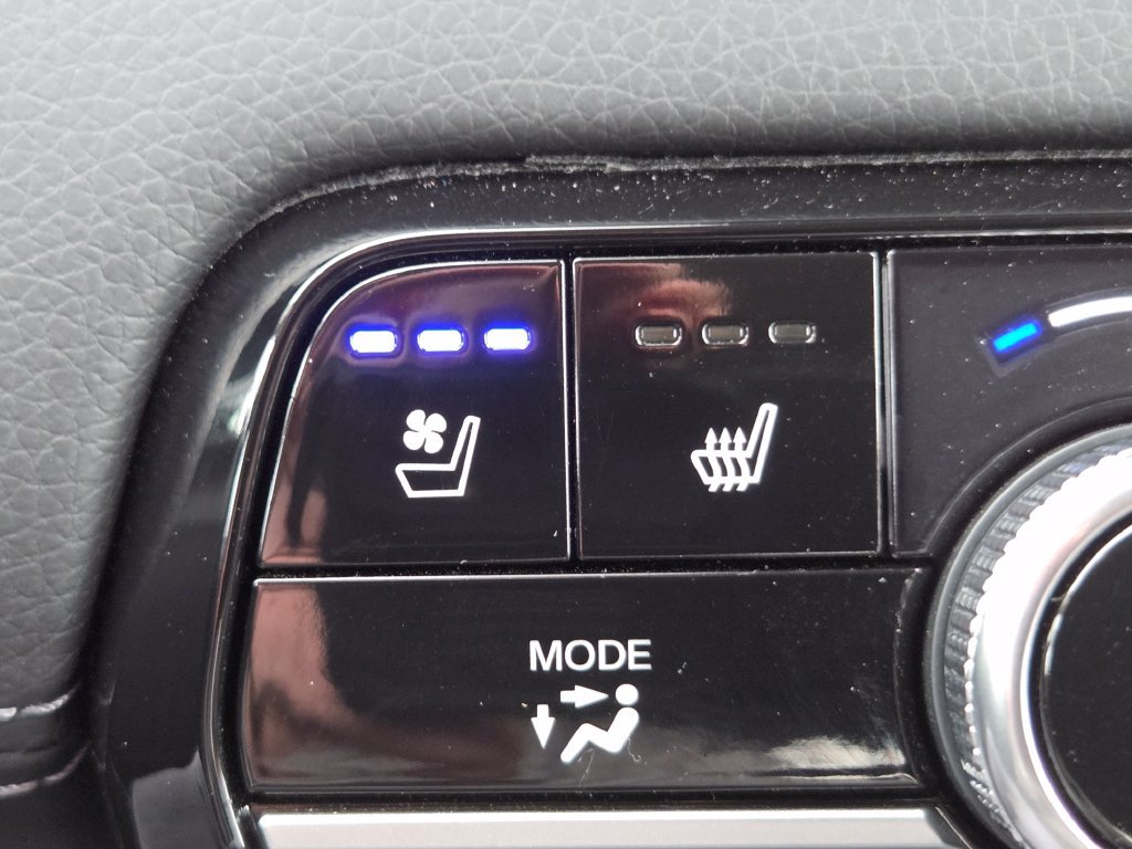 Certified 2025 Honda Pilot Elite image 8