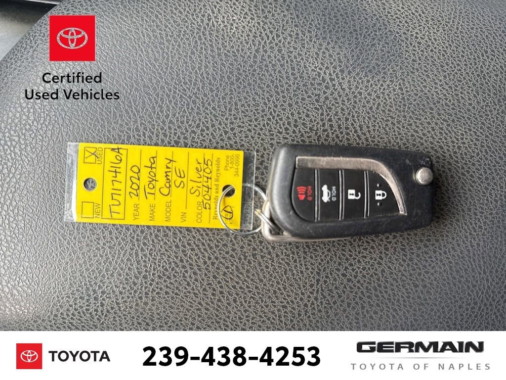 Used 2020 Toyota Camry SE image 20