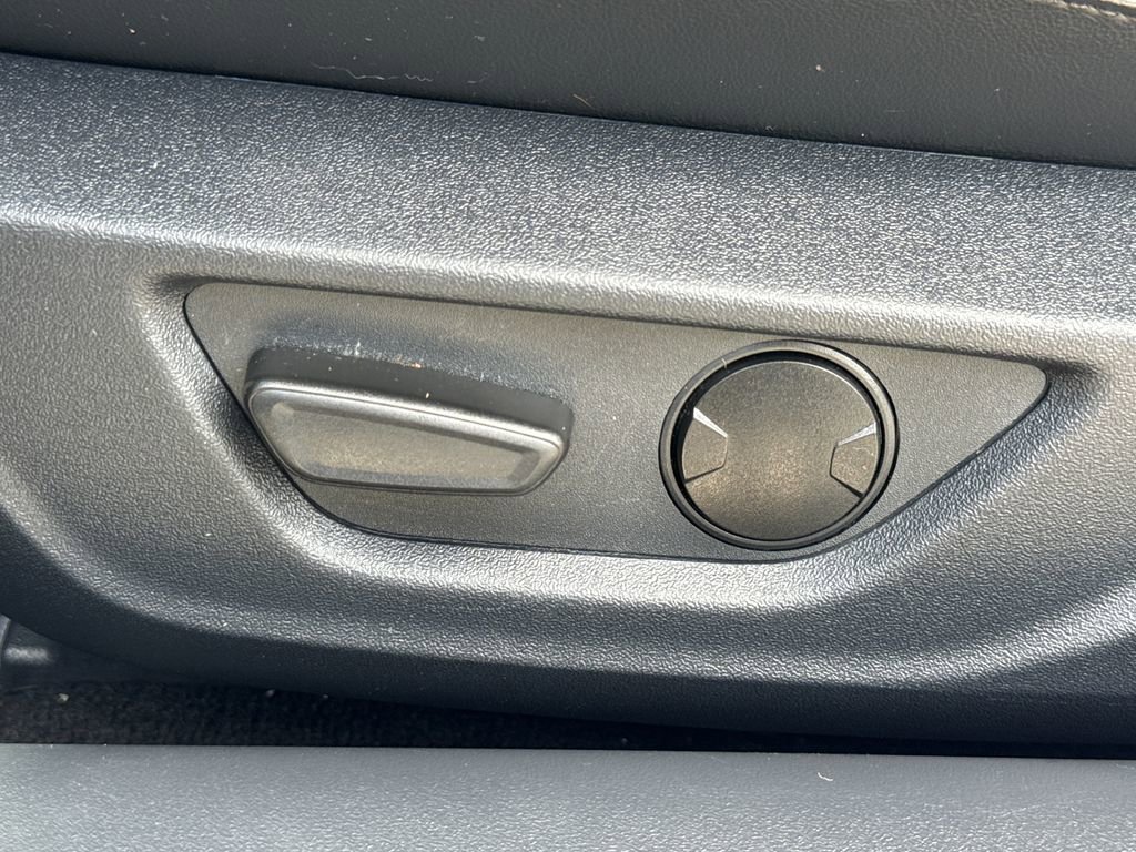 Used 2024 Ford Mustang Premium RWD image 24