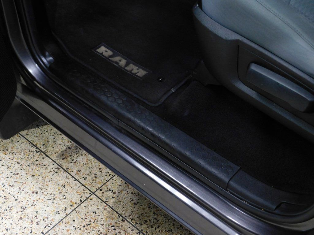 Used 2019 RAM 1500 Express image 31