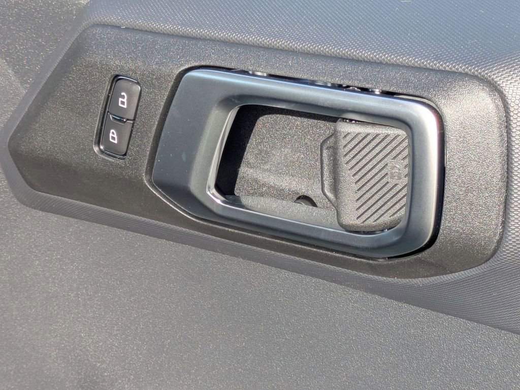 New 2025 Ford Bronco 4-Door image 47