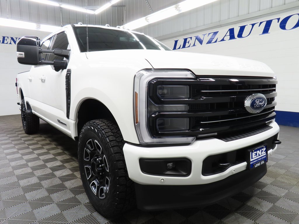 Used 2025 Ford F250 Platinum image 3