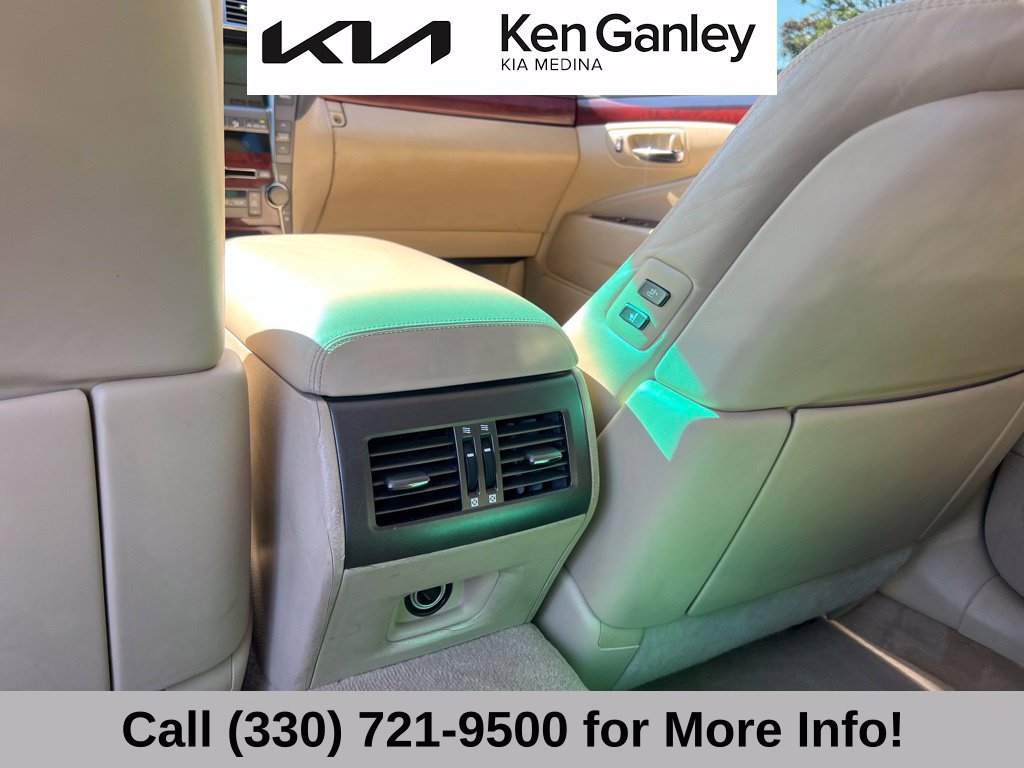 Used 2007 Lexus LS 460 RWD image 41