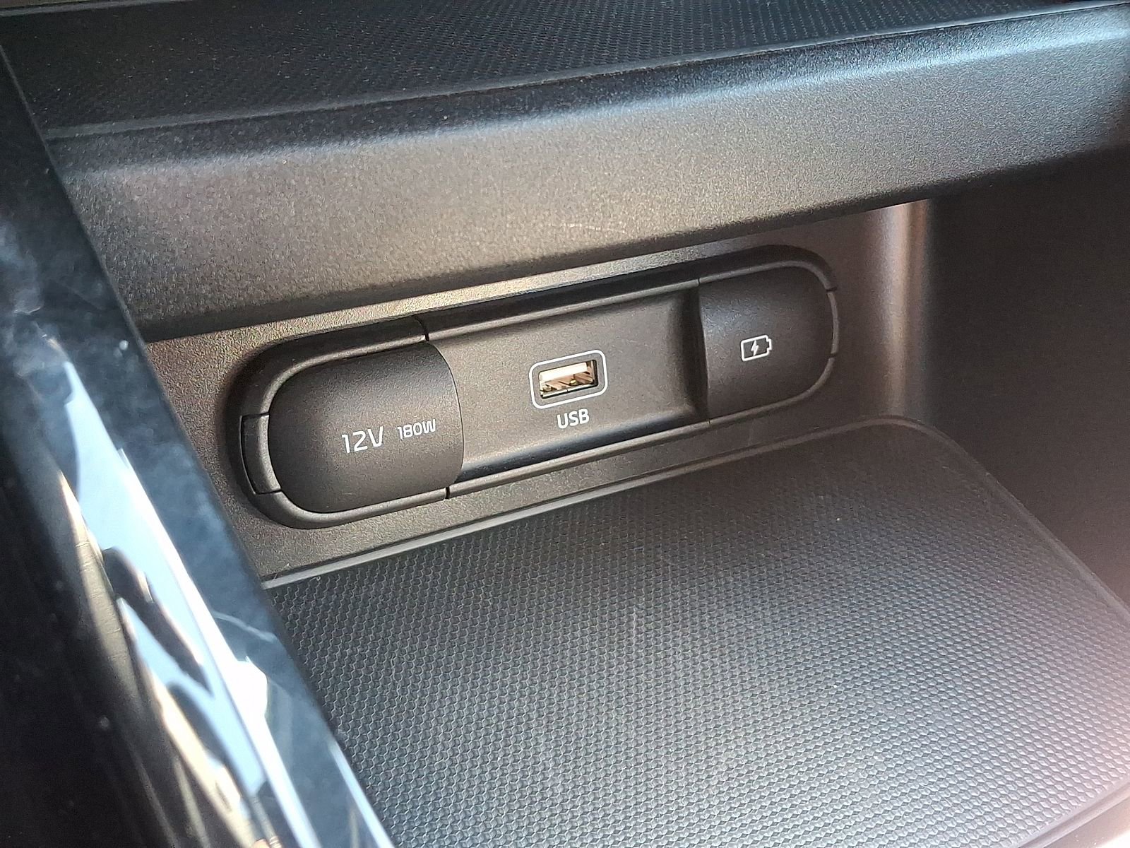 Used 2023 Kia Forte GT-Line image 21