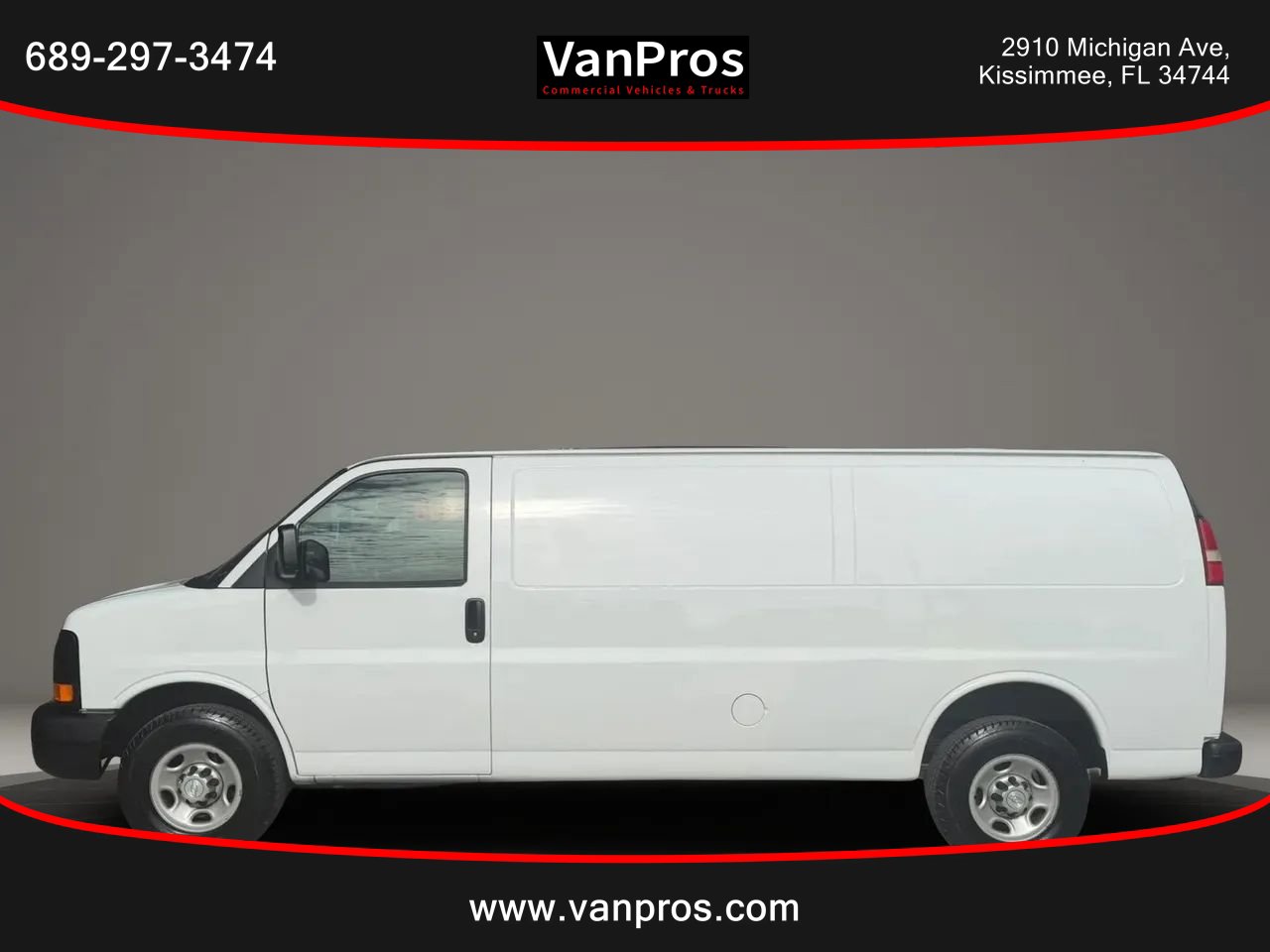 Used 2015 Chevrolet Express 3500 Extended RWD image 2
