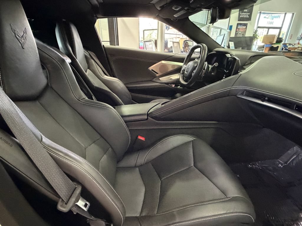 Used 2023 Chevrolet Corvette Stingray Preferred Cpe w/ 2LT RWD image 7