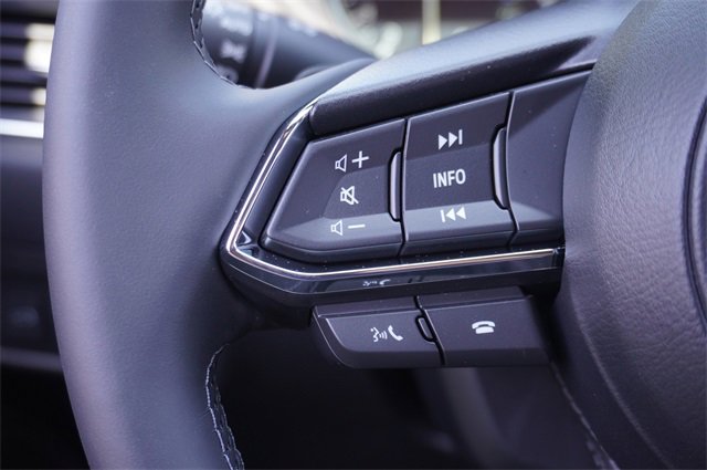 New 2025 MAZDA CX-5 Signature image 12