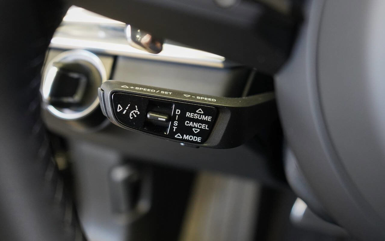 Used 2023 Porsche Panamera Turbo S image 57