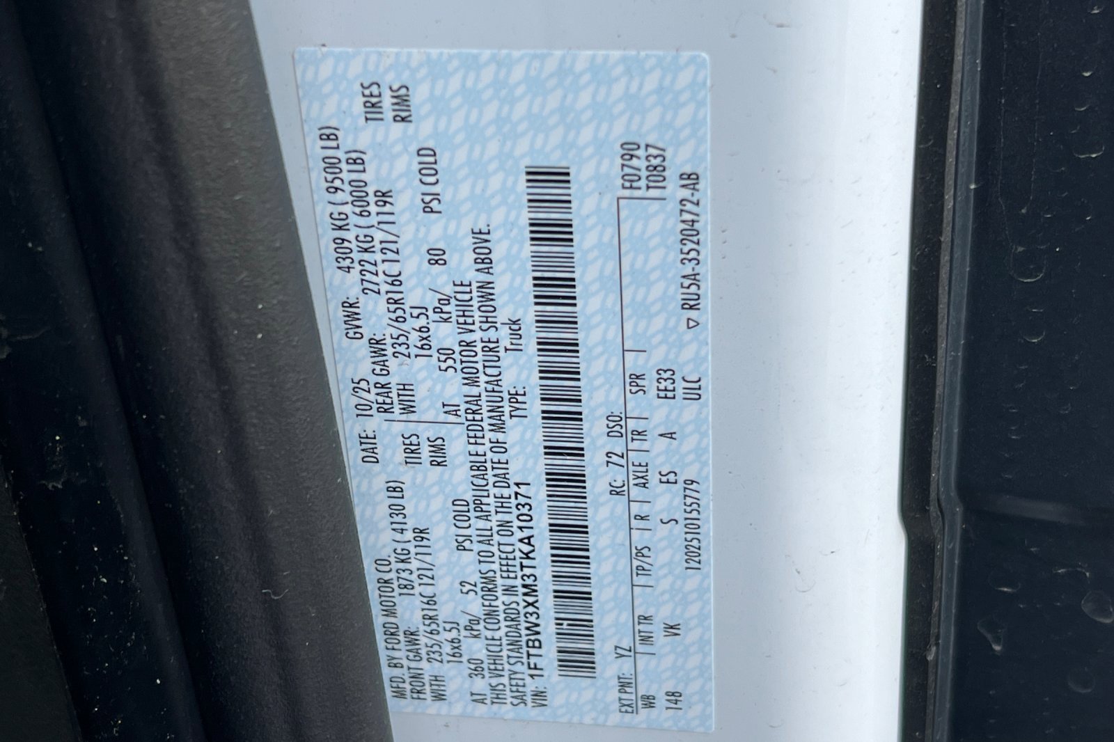 New 2026 Ford E-Transit 148 High Roof Extended w/ Load Area Protection Package image 27