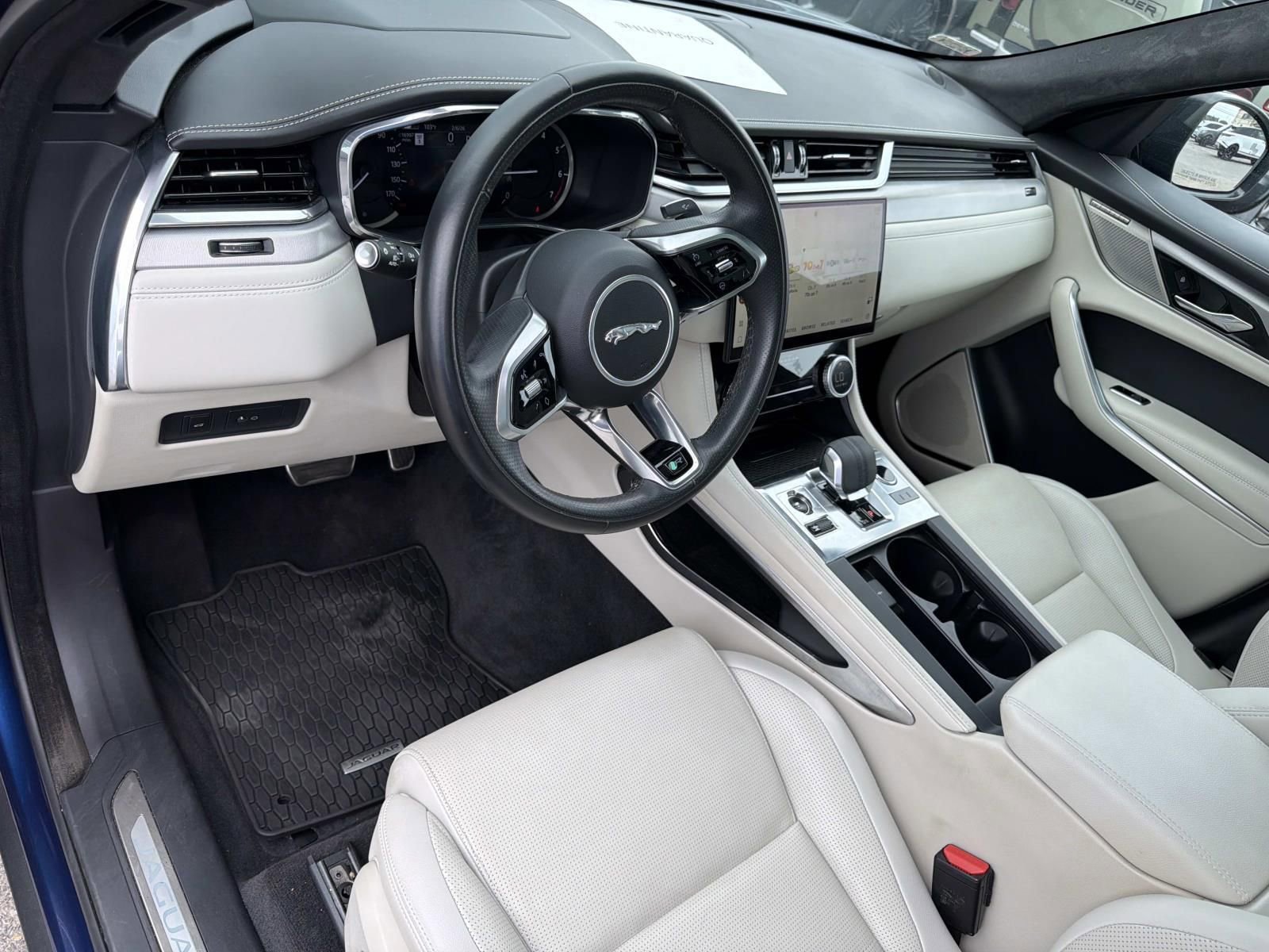 Used 2023 Jaguar F-PACE R-Dynamic S AWD/4WD image 18