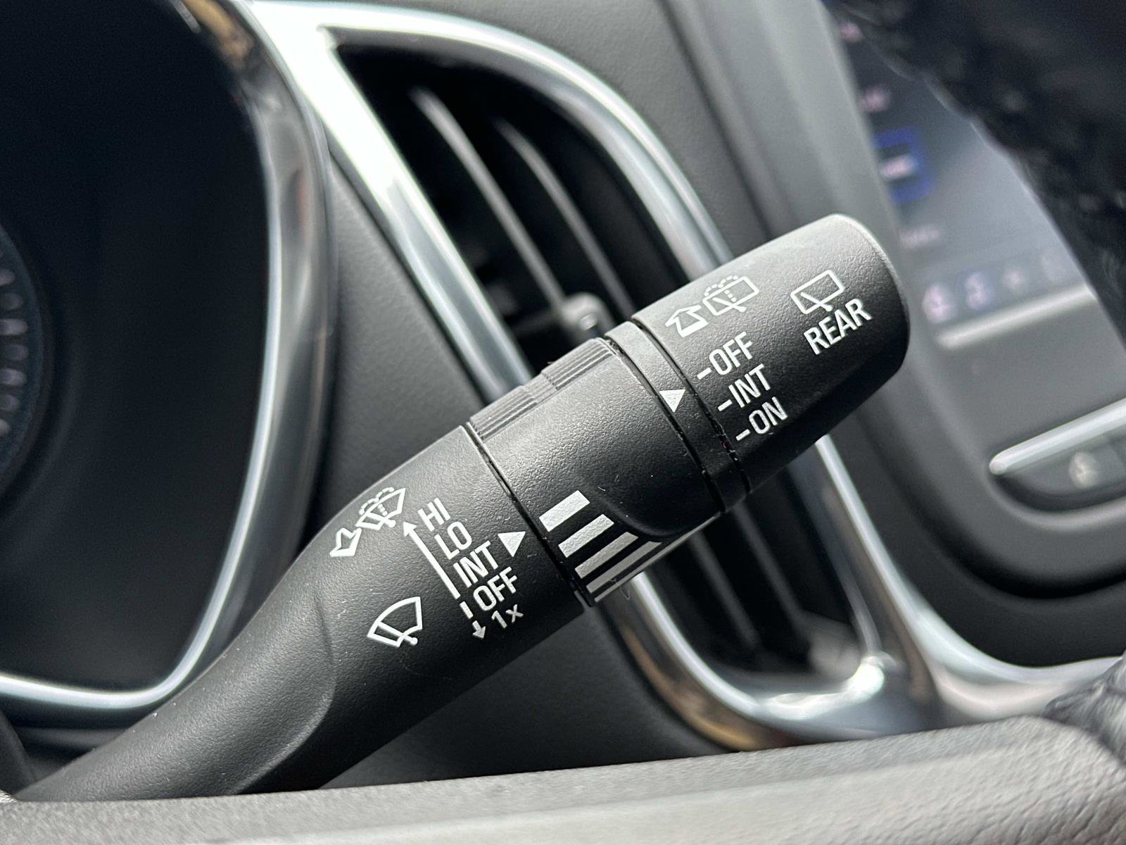 Certified 2021 Chevrolet Equinox LT image 23