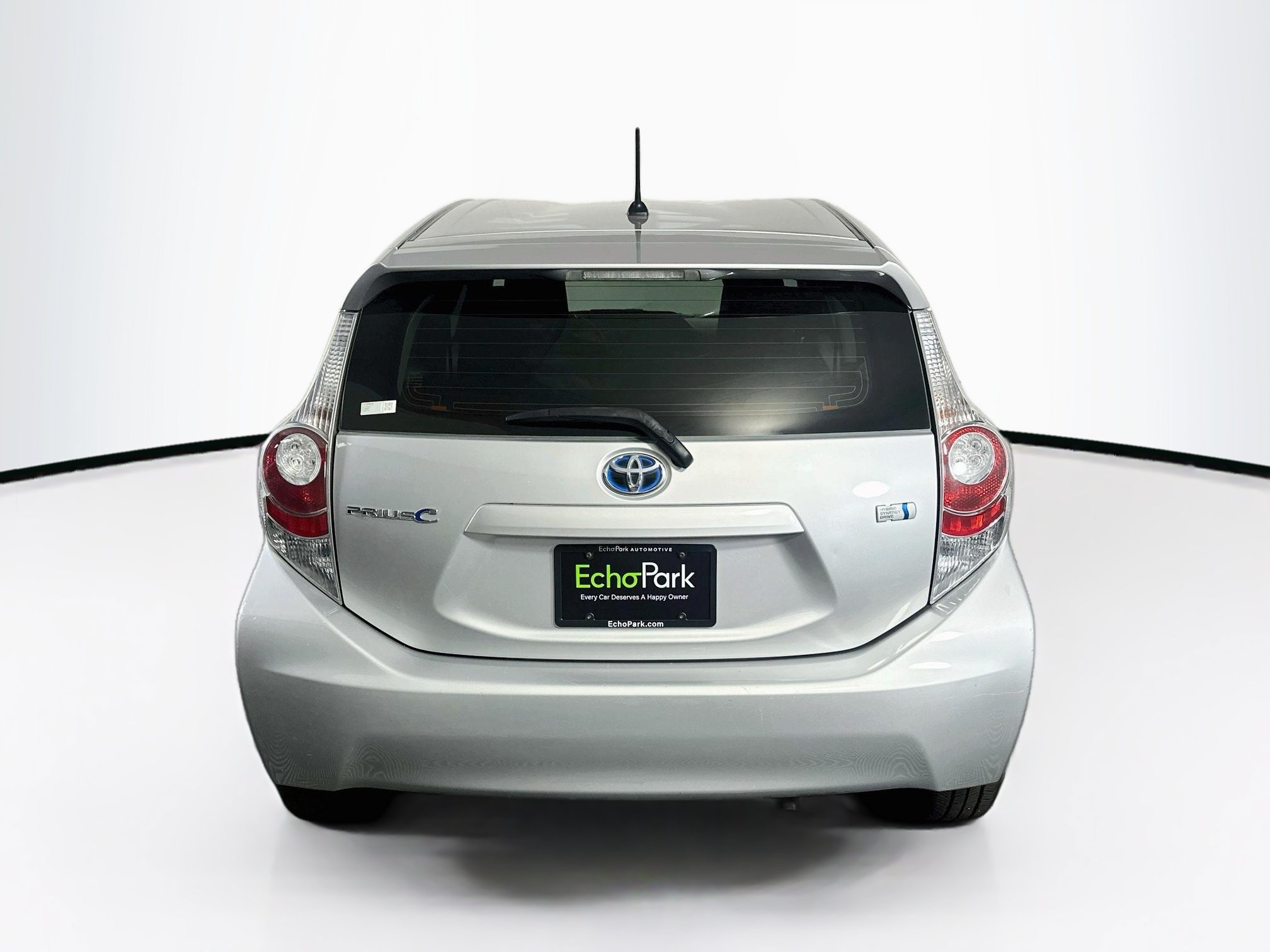 Used 2013 Toyota Prius C One FWD image 7