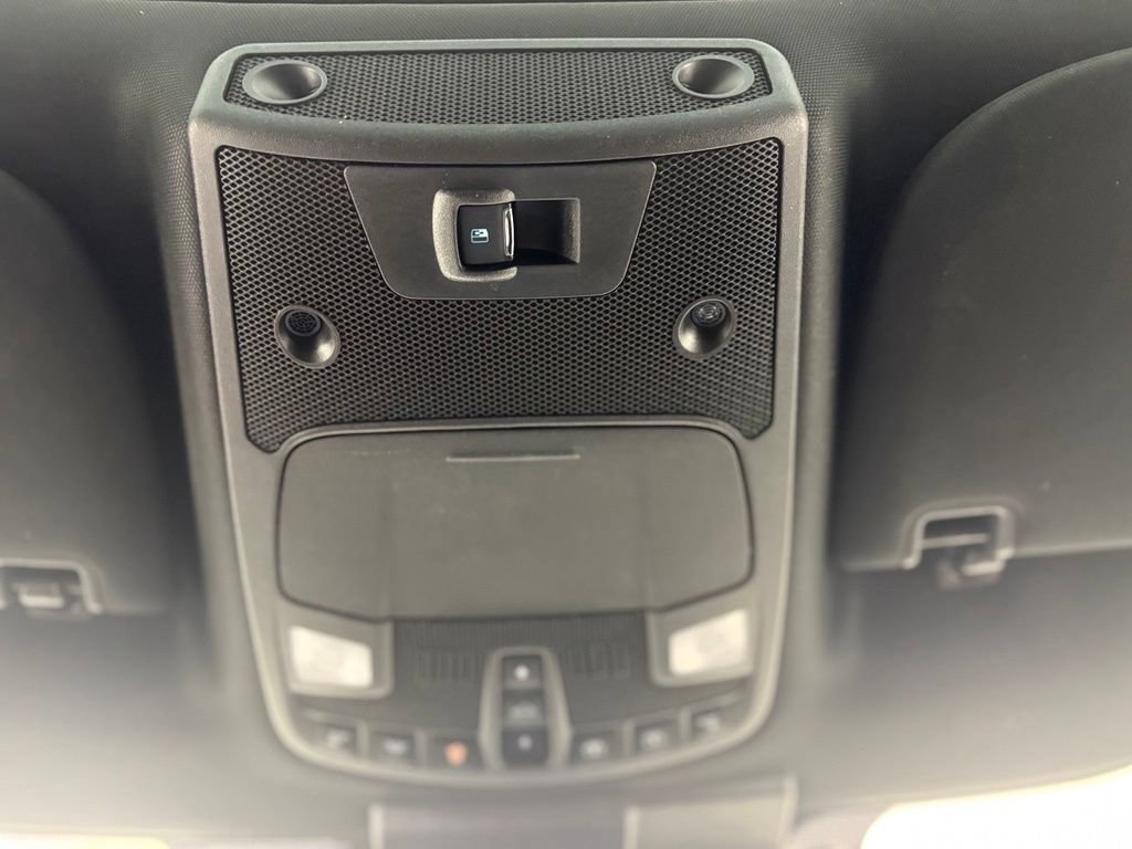 Used 2018 Ford F150 Platinum w/ Equipment Group 701A Luxury AWD/4WD image 43