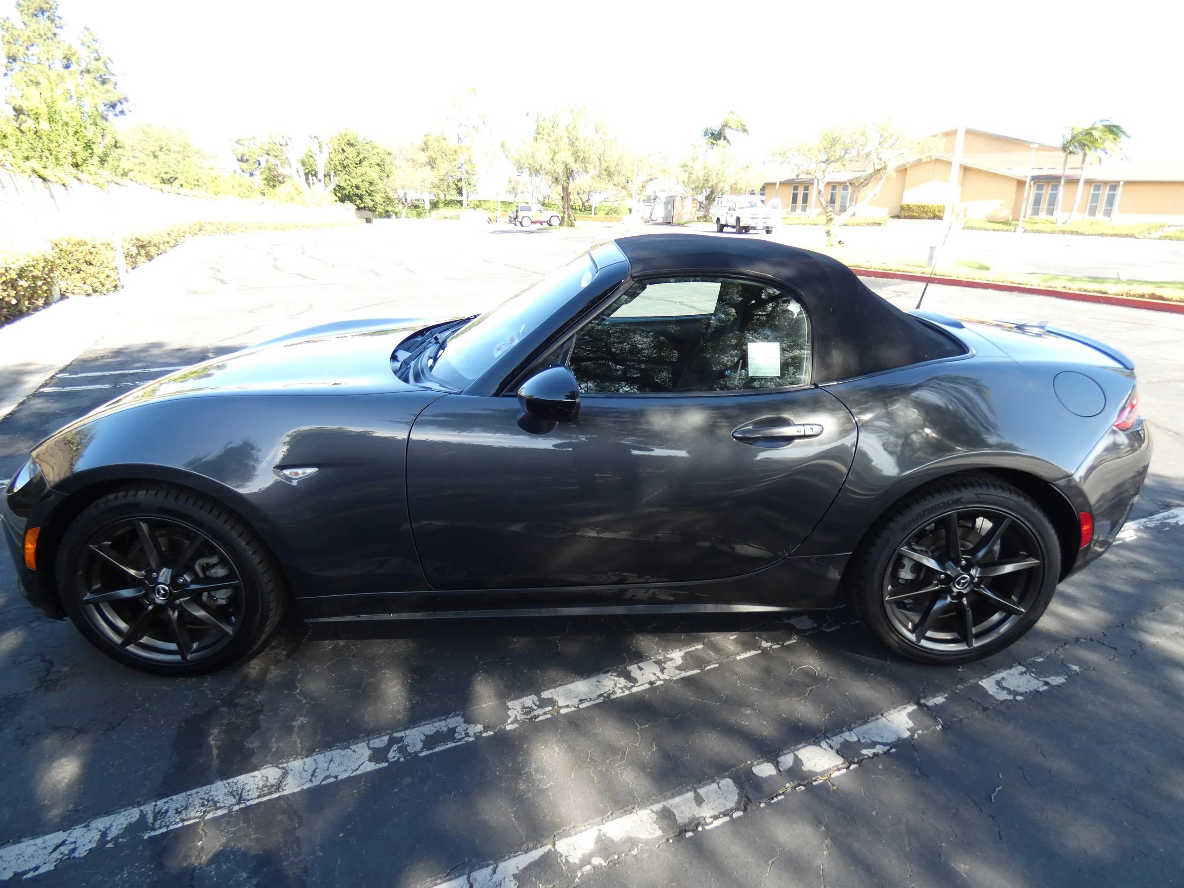 Used 2016 MAZDA MX-5 Miata Club image 51