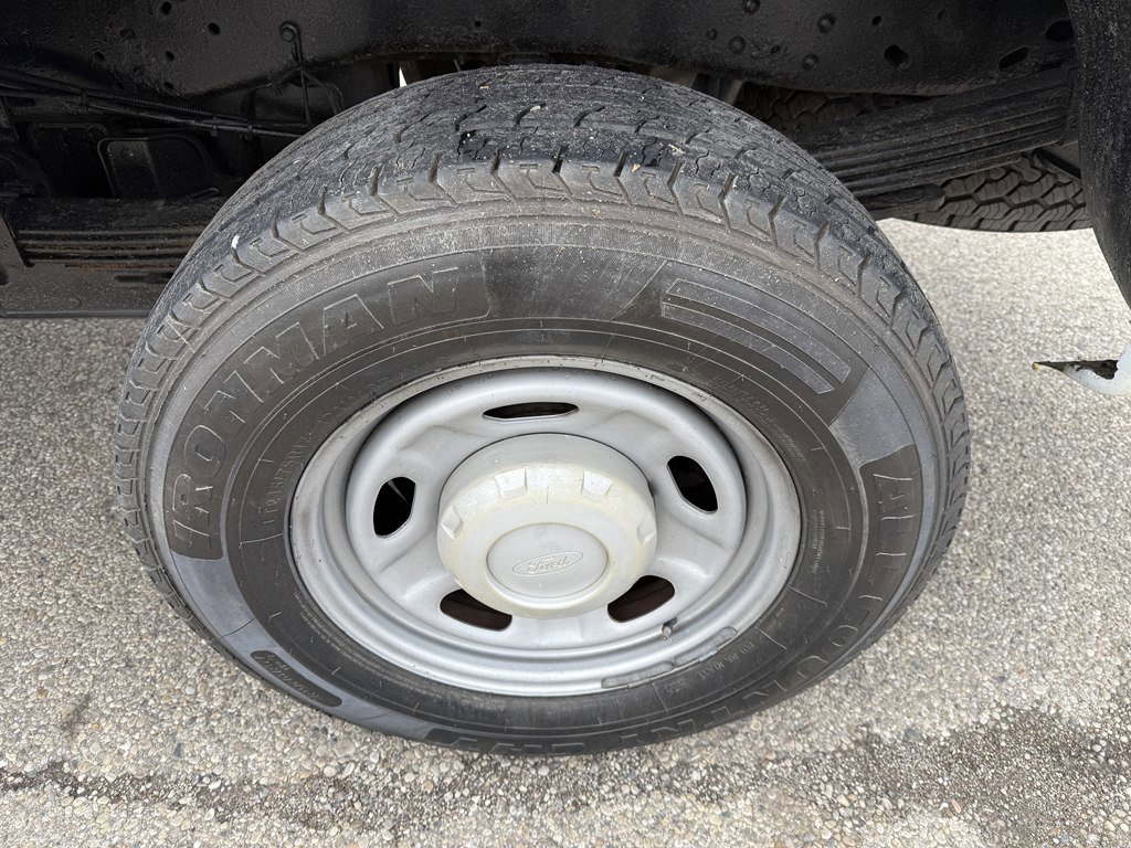 Used 2015 Ford F250 XL w/ Power Equipment Group image 10