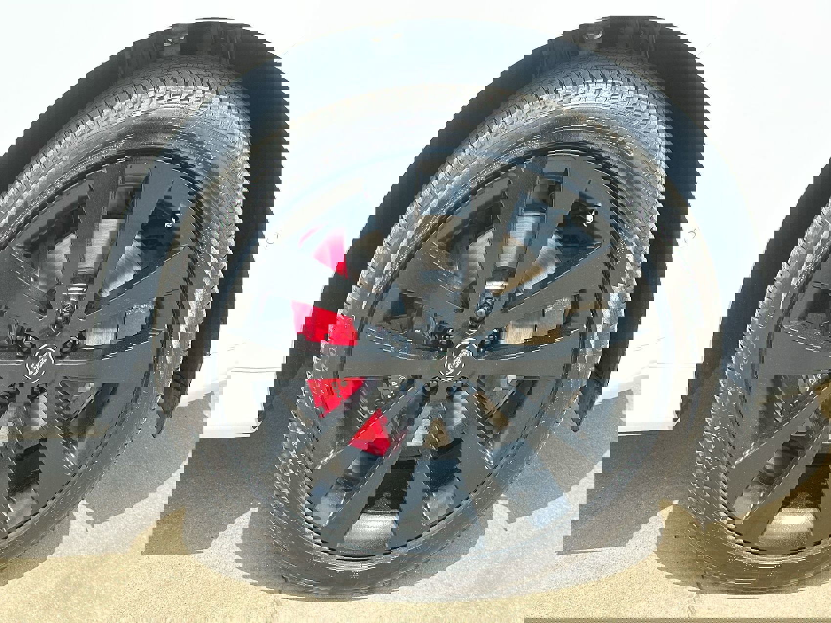 Used 2023 Land Rover Range Rover Sport SE Dynamic image 10