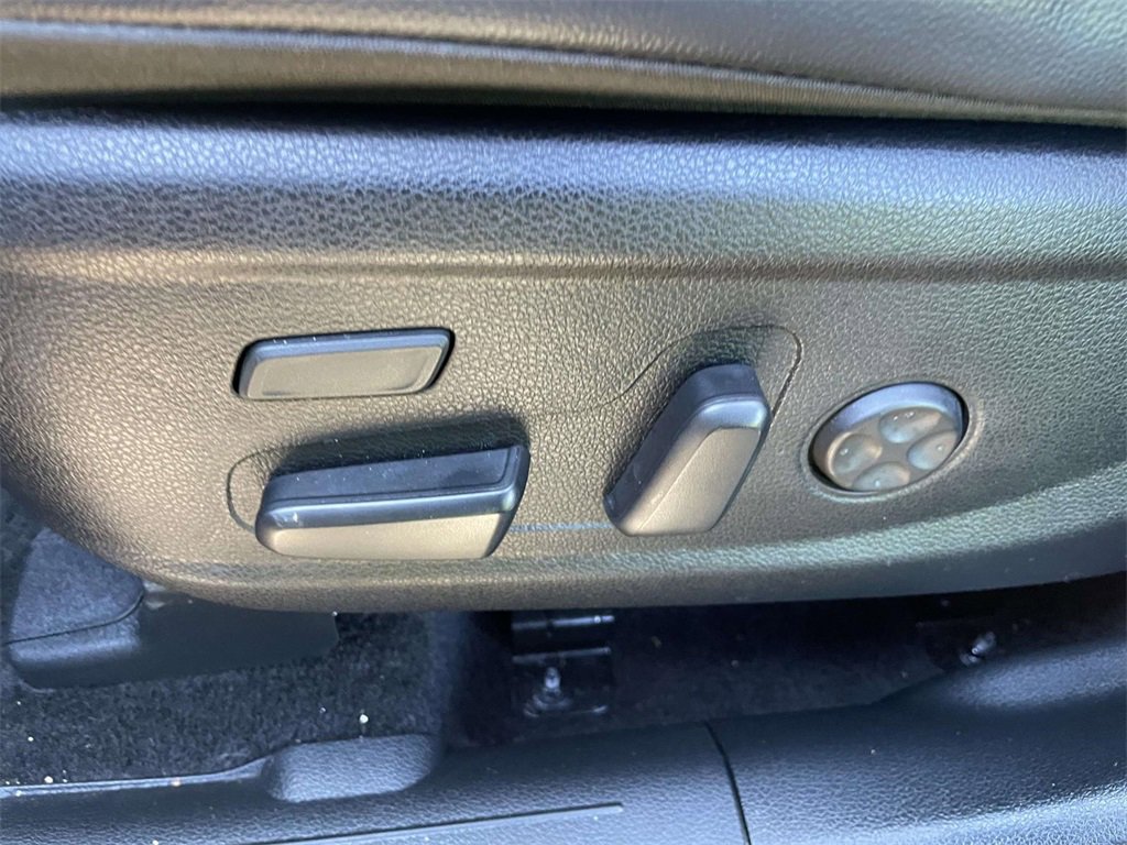 Certified 2022 Hyundai Santa Fe Limited image 14