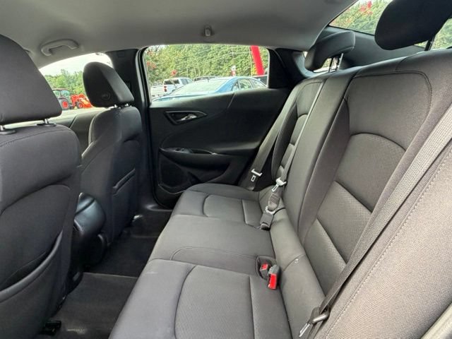 Used 2020 Chevrolet Malibu RS FWD image 18
