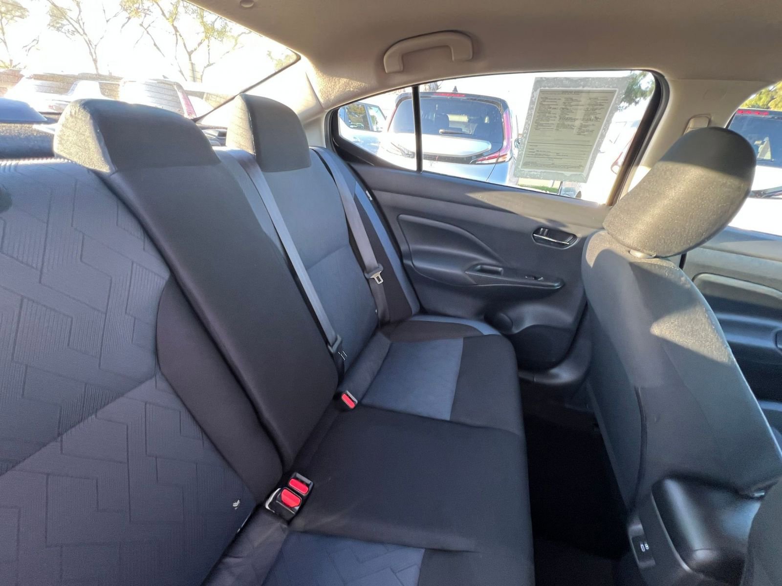 Used 2025 Nissan Versa SV image 35