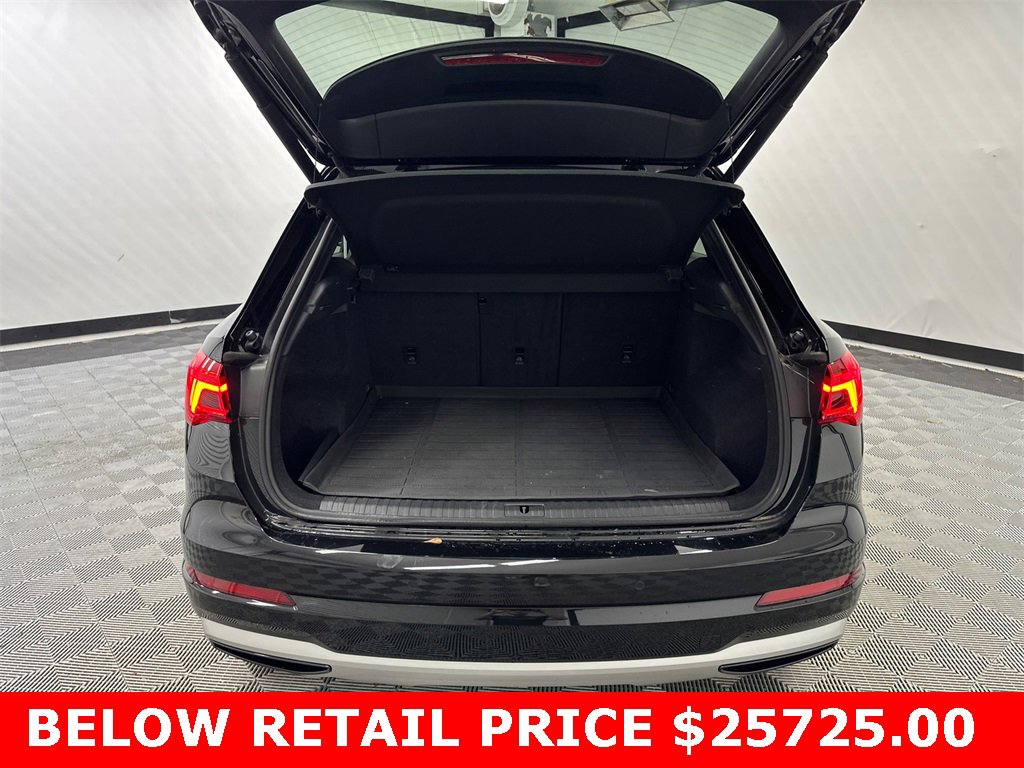 Used 2021 Audi Q3 2.0T Premium w/ Convenience Package image 19