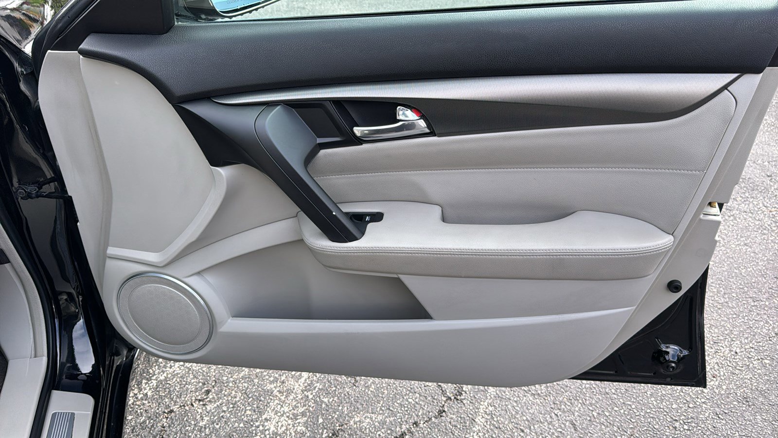 Used 2012 Acura TL FWD image 25