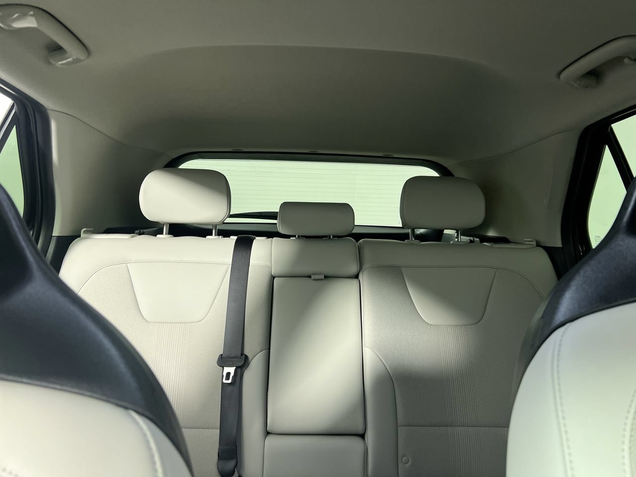 Certified 2025 Kia Niro EX Touring FWD image 32