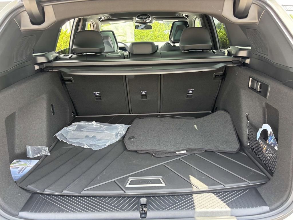 New 2026 BMW X3 M50 w/ Premium Package image 9