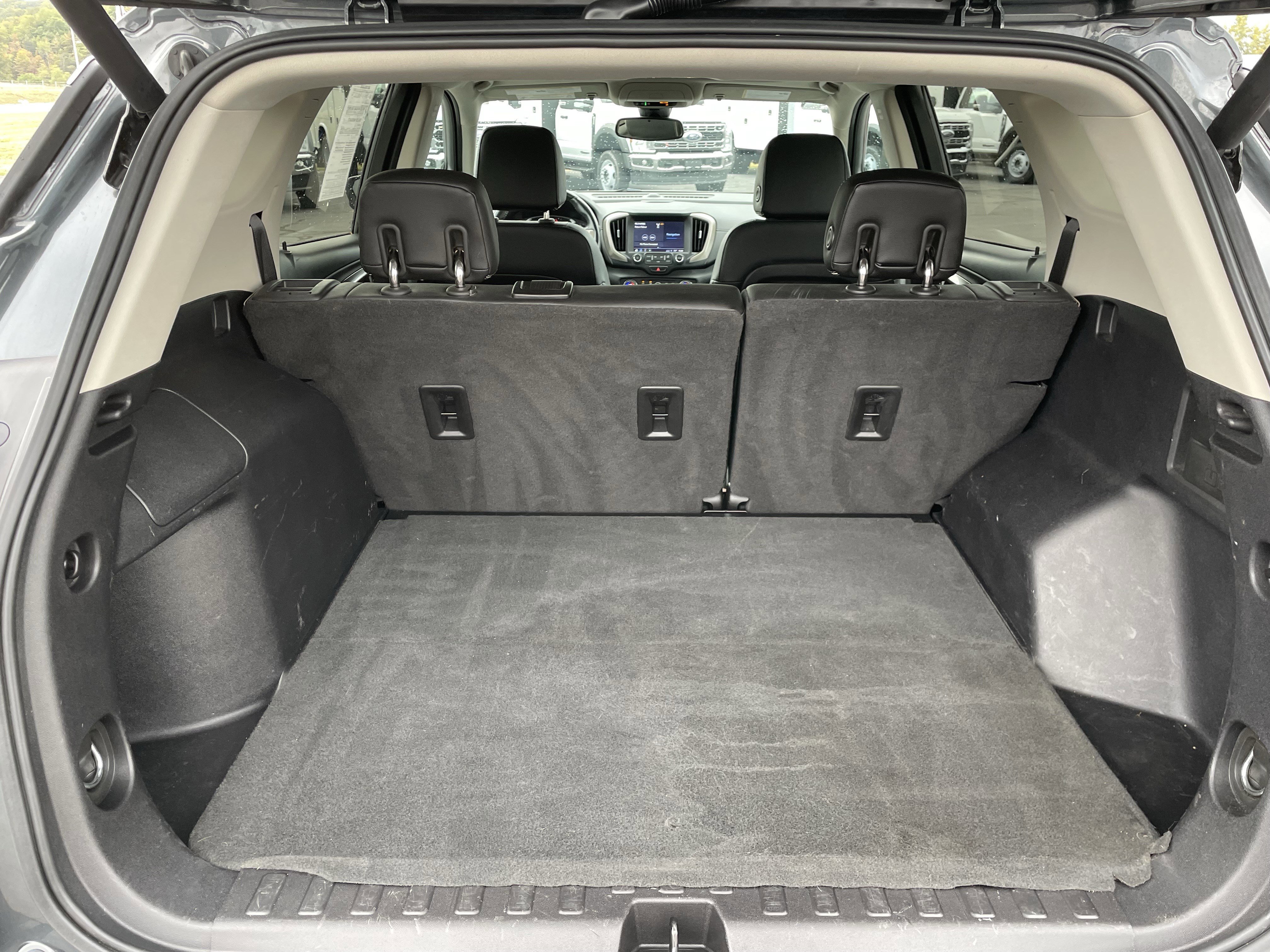 Used 2018 GMC Terrain Denali w/ Advanced Safety Package image 6