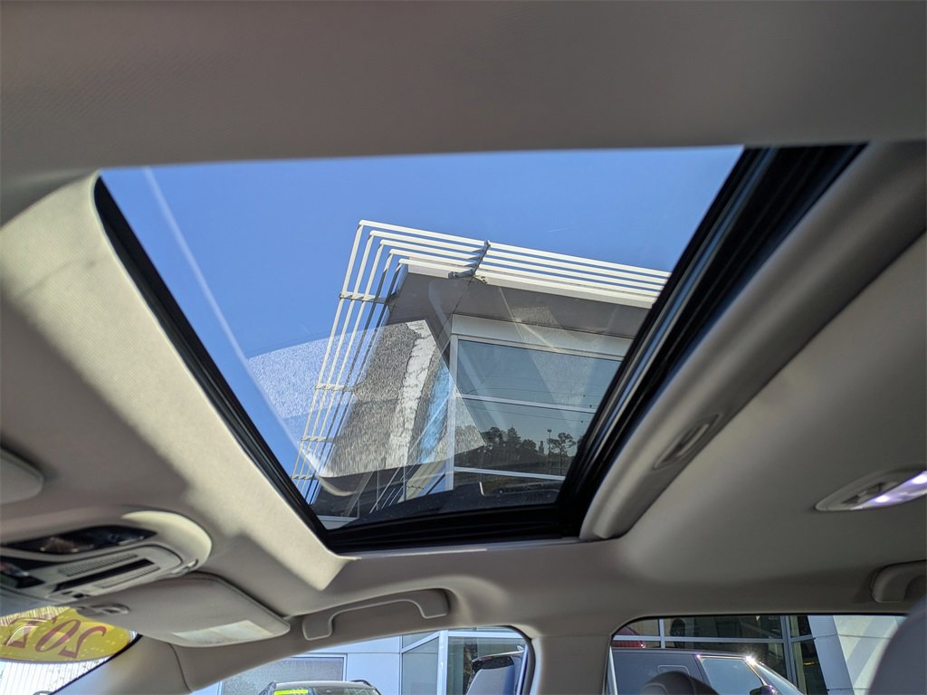 Used 2025 Subaru Outback Limited w/ Popular Package #2 image 30