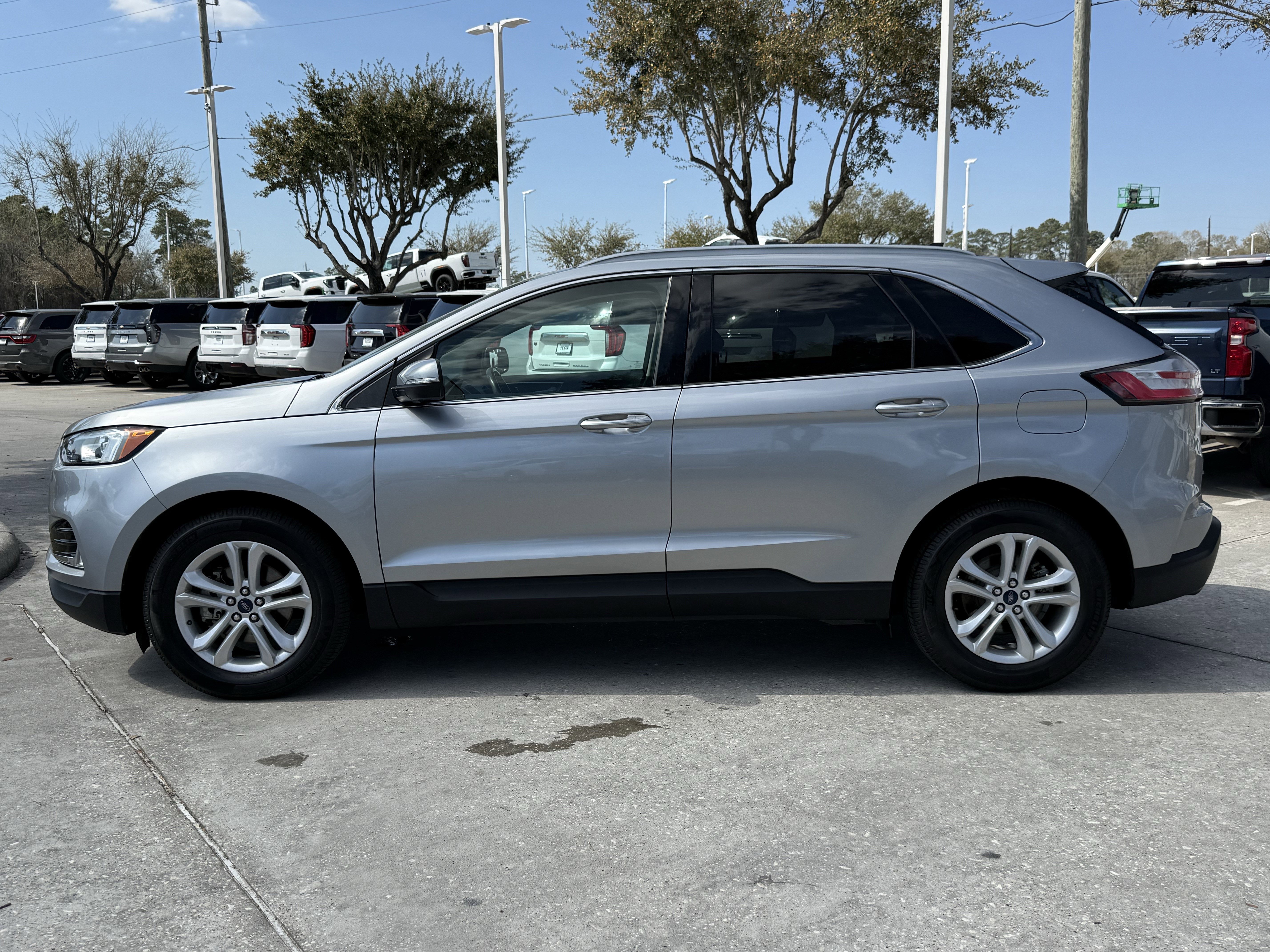 Used 2020 Ford Edge SEL w/ Convenience Package image 8