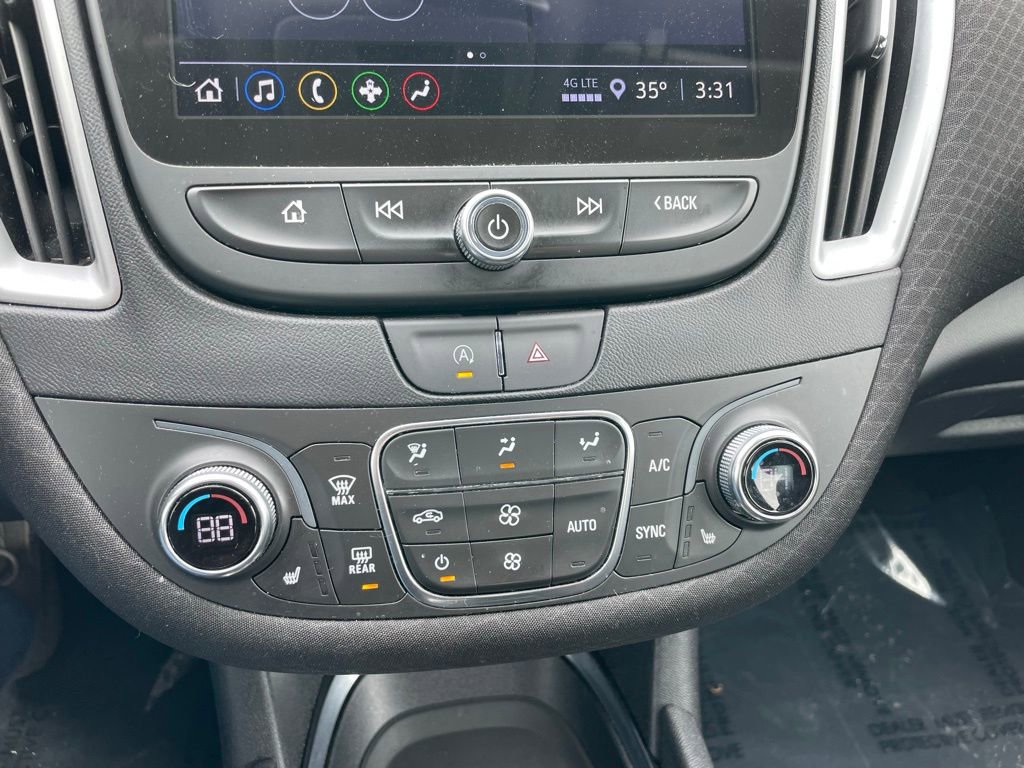 Used 2023 Chevrolet Malibu LT FWD image 11