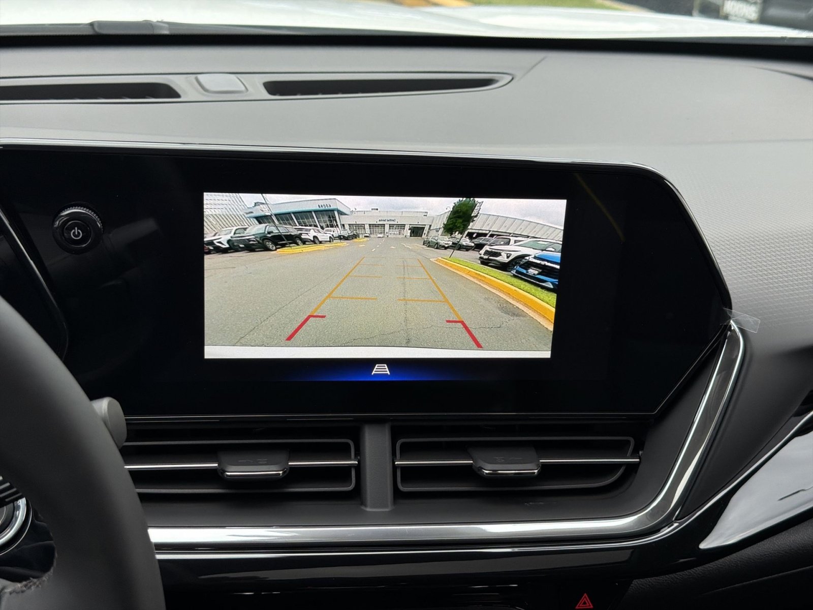 New 2026 Chevrolet Trax ACTIV w/ Sunroof Package FWD image 19