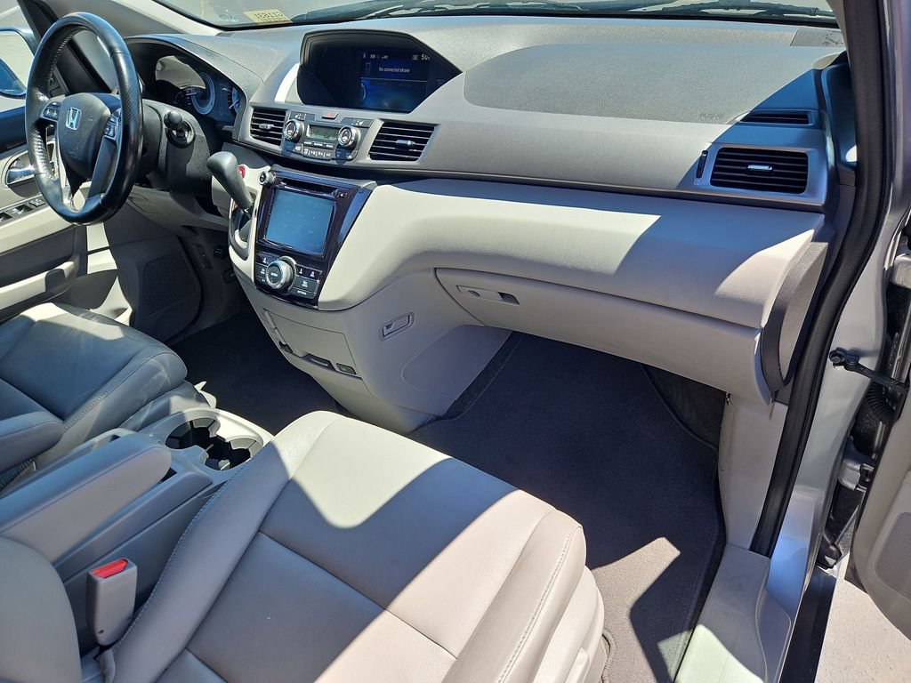 Used 2016 Honda Odyssey EX-L image 29