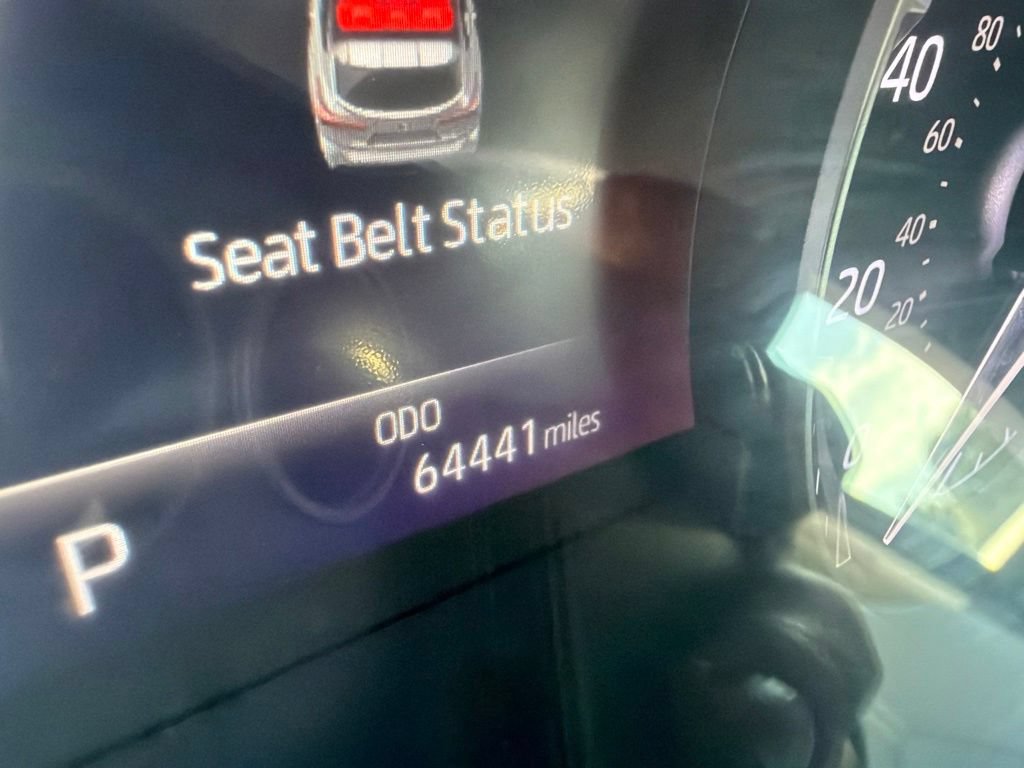 Used 2021 Toyota Highlander XLE AWD/4WD image 17
