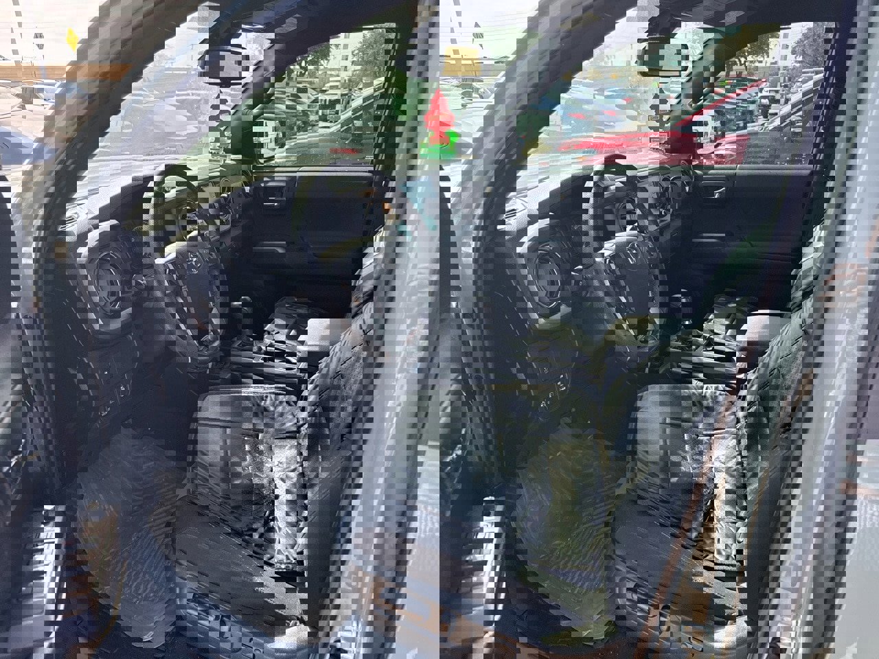 Used 2023 Toyota Tacoma TRD Sport image 7