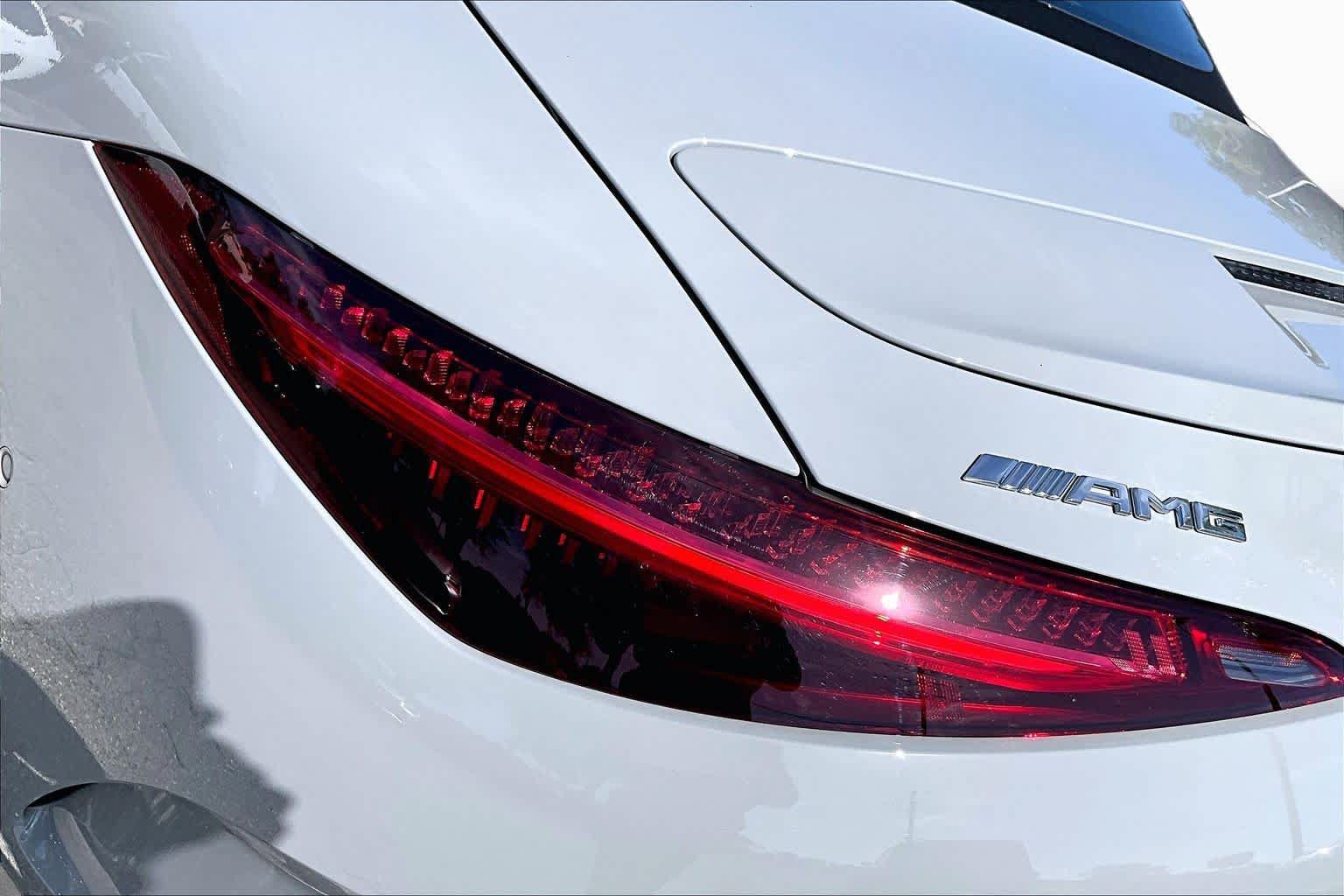 Used 2022 Mercedes-Benz SL 63 AMG 4MATIC image 29