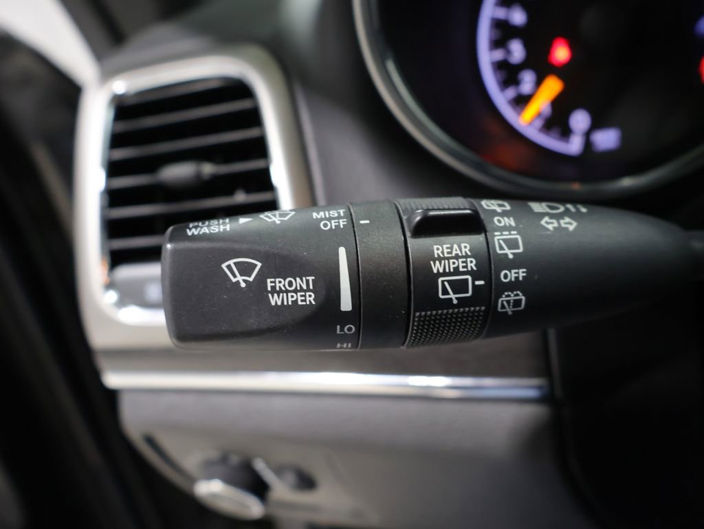 Used 2018 Jeep Grand Cherokee Limited AWD/4WD image 35