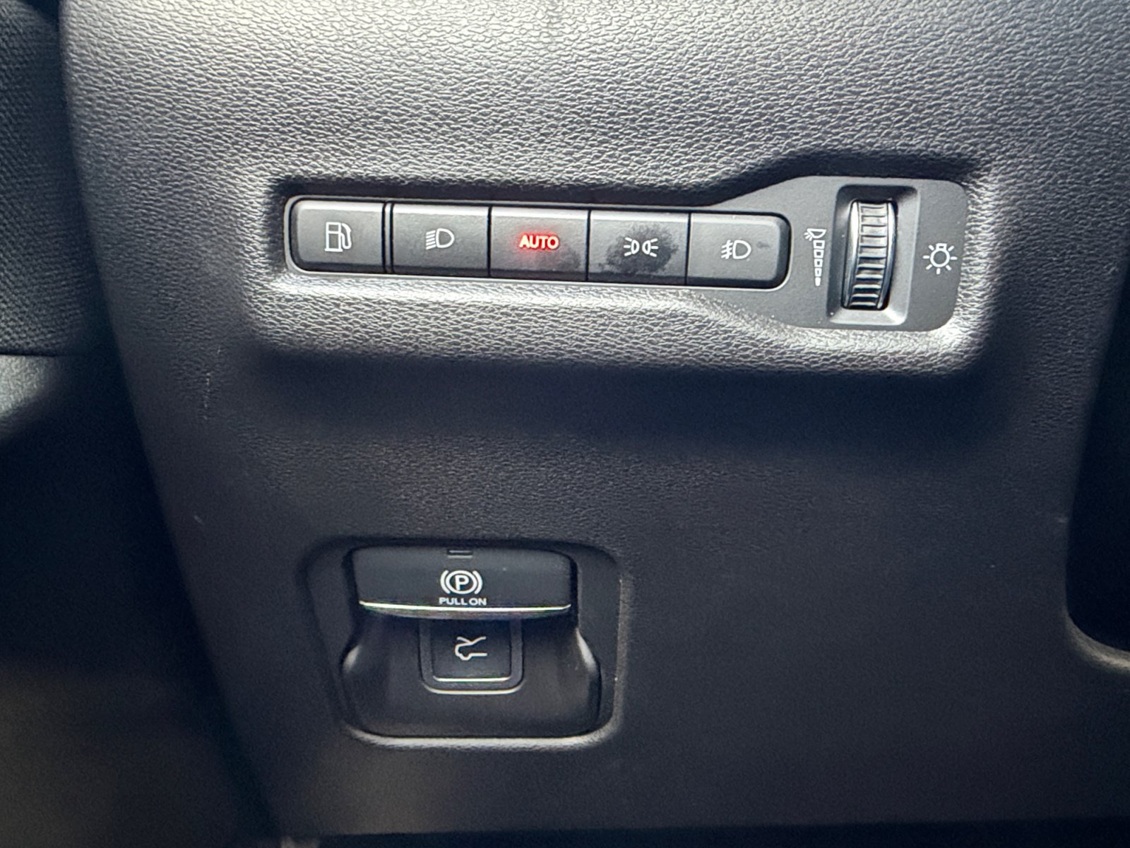 New 2026 Jeep Cherokee Laredo AWD/4WD image 26